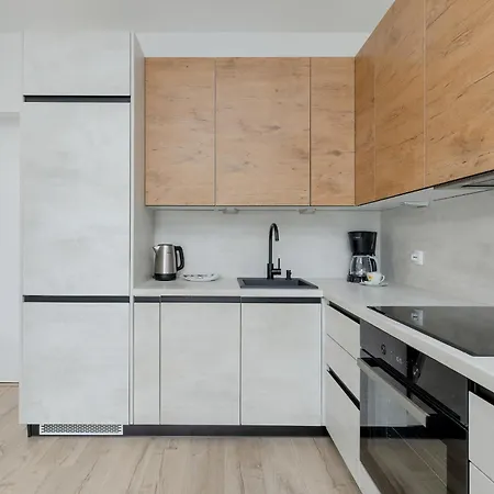 Apartament Modern 1 Maja With Parking In By Rent Like